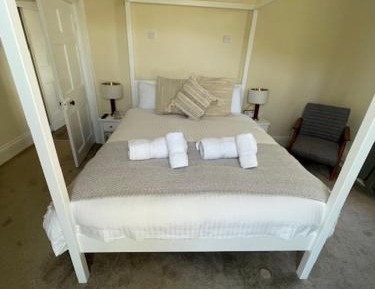 Double Room with Four Poster Bed