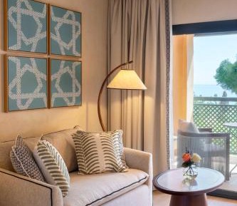 Deluxe Double Room with Balcony and Sea View