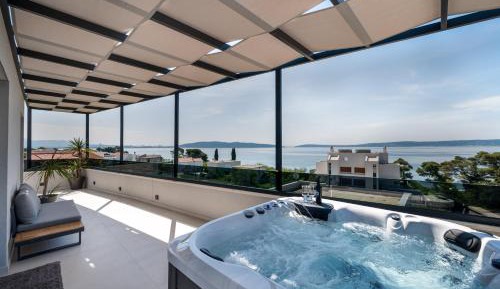 Penthouse Apartment