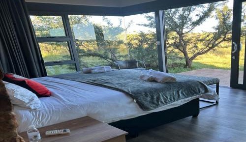 Luxury King Room