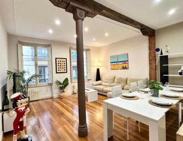 Two-Bedroom Apartment with City View