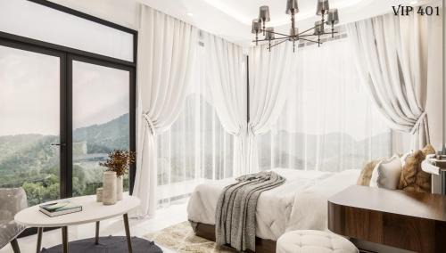 Suite with Balcony