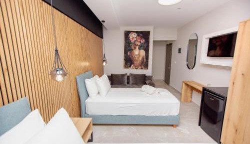 Triple Room with Terrace