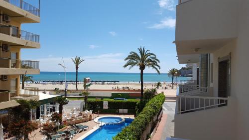 Double or Twin Room with Side Sea View