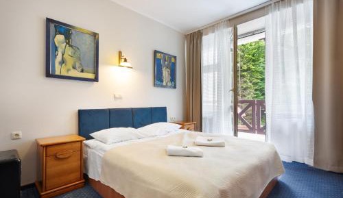 Double Room with Private Bathroom