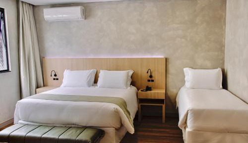 Triple Room