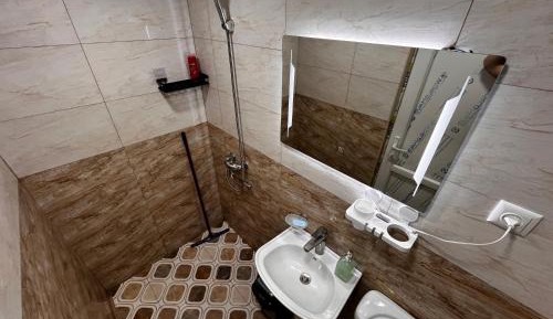 Triple Room with Private Bathroom