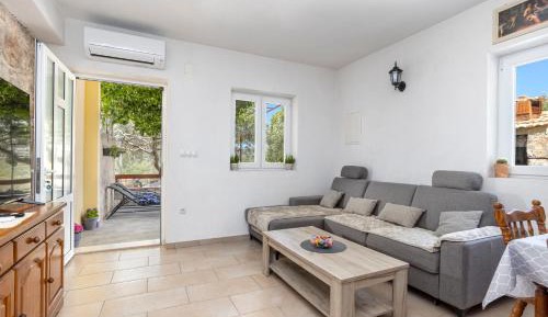 Two-Bedroom Townhouse