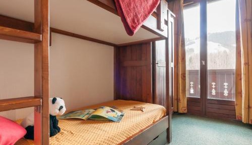 Studio with Balcony (4 People)