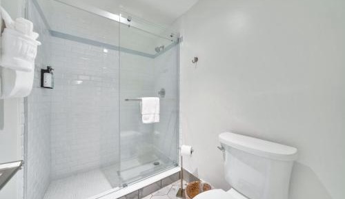 Queen Suite-Ocean View- Ocean Tower