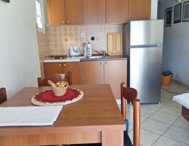 Studio with Balcony and Sea View (3 Adults)