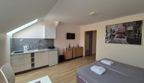 Triple Room with Private Bathroom