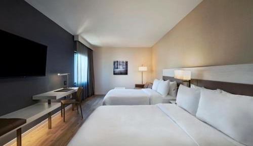 Standard Queen Room with Two Queen Beds and City View