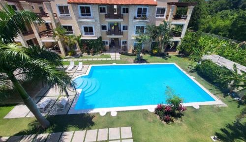 Two-Bedroom Apartment with Balcony and Terrace