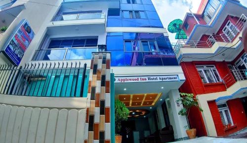 Deluxe Double Room (2 Adults + 1 Child)