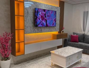 Two-Bedroom Deluxe Apartment with Balcony