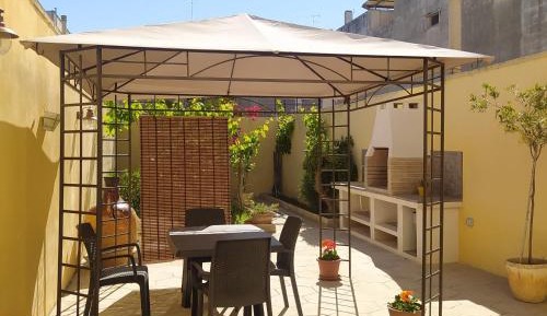 Holiday Home with Garden View