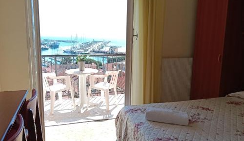 Double or Twin Room with Sea View