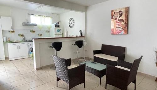 One-Bedroom Apartment with Balcony