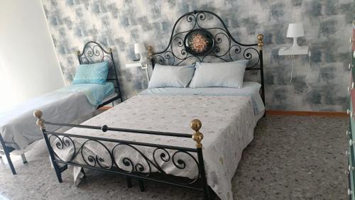 Basic Triple Room