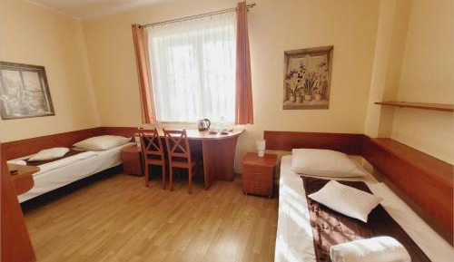 Economy Twin Room