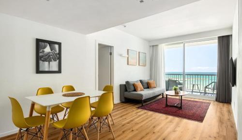 Two-Bedroom Apartment with Balcony and Sea View