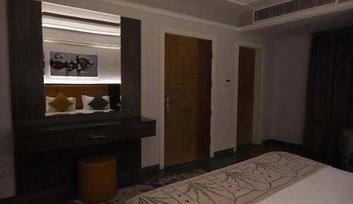 Deluxe Queen Studio 