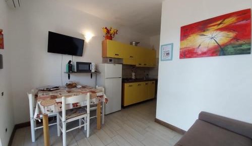 Apartment with Garden View