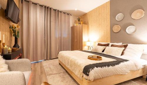 One-Bedroom Apartment with Spa Bath