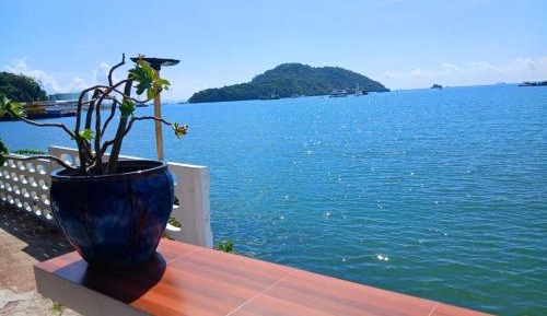 Queen Room with Sea View