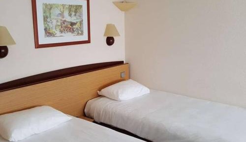 Economy Twin Room