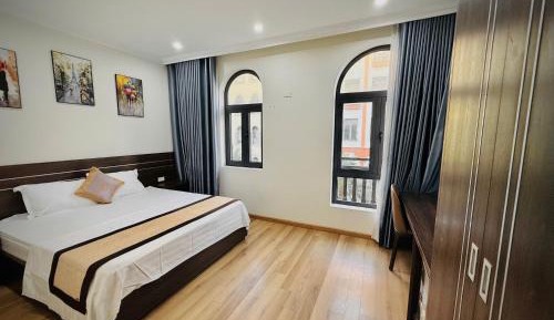 Superior King Room