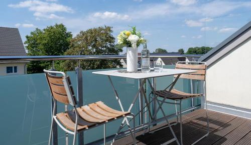 Apartment with Balcony