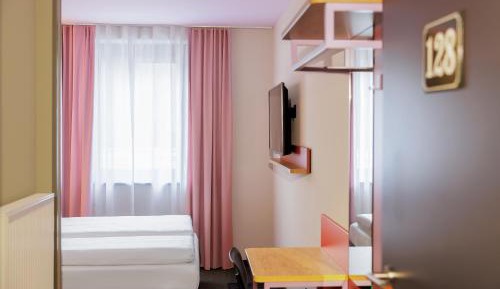 Double Room Basic