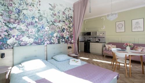 Studio Apartment