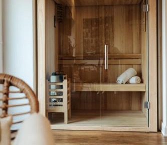 Suite with Sauna