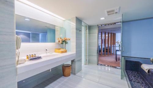 Presidential Suite