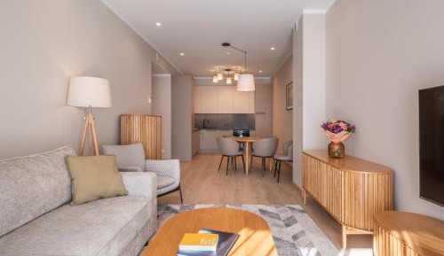 Two-Bedroom Apartment with Patio or Balcony