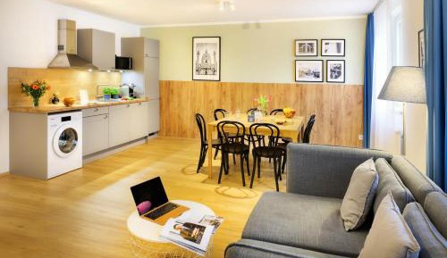 3 Rooms XXL with Balcony