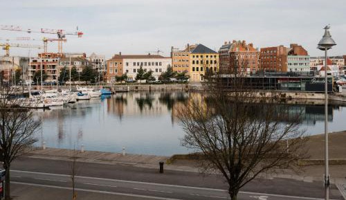 Double Room with Port View and Bath