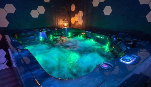 Suite with Spa Bath