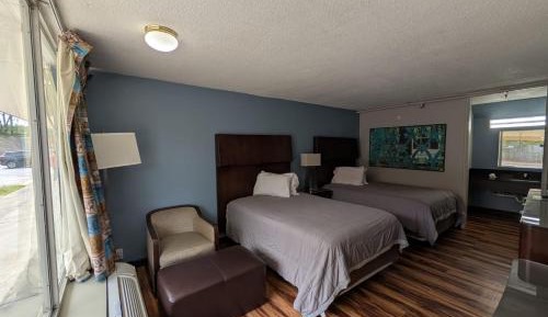 2 Full Beds Non-Smoking