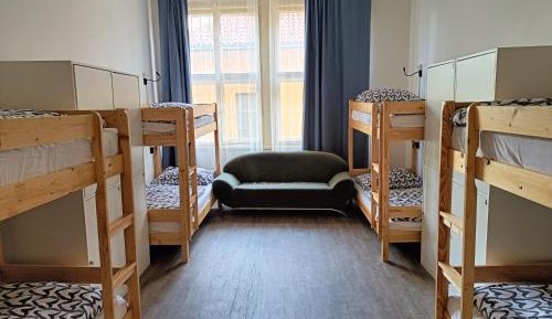 Bed in 8-Bed Mixed Dormitory Room