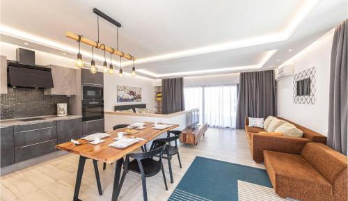 Five-Bedroom Holiday Home