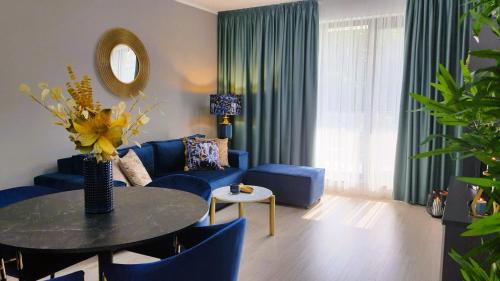 One-Bedroom Apartment with Terrace