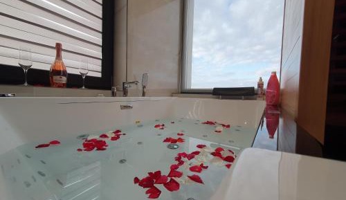 Suite with Sauna