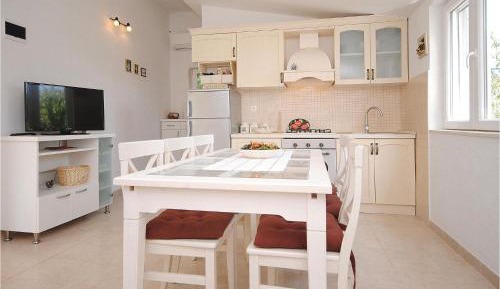 Four-Bedroom Holiday Home