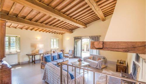 Six-Bedroom Holiday Home