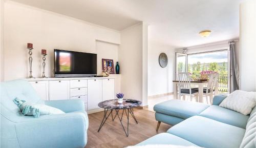 Four-Bedroom Holiday Home
