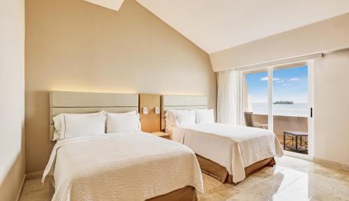 Luxury Room Plus, Ocean Front, 2 Double